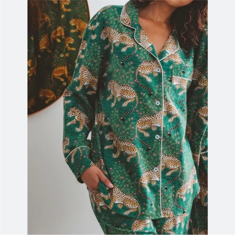 Printfresh Green Leopard Pajama Set TOP & BOTTOMS MEDIUM